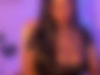 Cinnamoon-Natural Boobs's Live Sex Cam Show