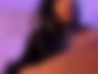 Cinnamoon-Natural Boobs's Live Sex Cam Show