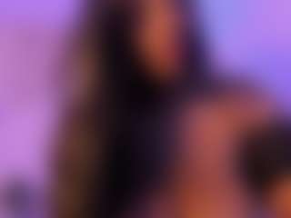 Cinnamoon-Natural Boobs's Live Sex Cam Show