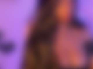 Cinnamoon-Natural Boobs's Live Sex Cam Show