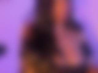 Cinnamoon-Natural Boobs's Live Sex Cam Show