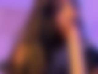 Cinnamoon-Natural Boobs's Live Sex Cam Show