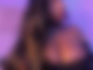 Cinnamoon-Natural Boobs's Live Sex Cam Show