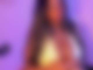Cinnamoon-Natural Boobs's Live Sex Cam Show