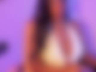 Cinnamoon-Natural Boobs's Live Sex Cam Show
