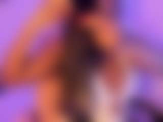 Cinnamoon-Natural Boobs's Live Sex Cam Show