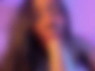 Cinnamoon-Natural Boobs's Live Sex Cam Show