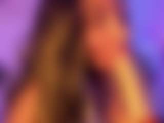 Cinnamoon-Natural Boobs's Live Sex Cam Show
