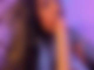 Show de cam sexual en vivo de Cinnamoon-Natural Boobs