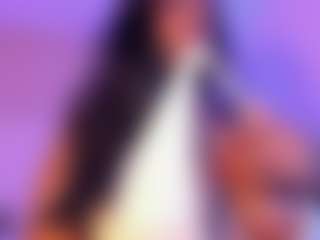 Cinnamoon-Natural Boobs's Live Sex Cam Show