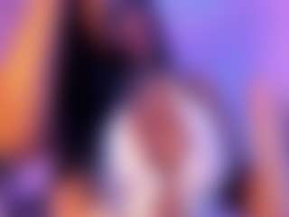 Cinnamoon-Natural Boobs's Live Sex Cam Show