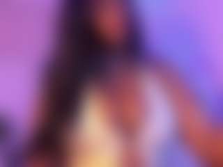 Cinnamoon-Natural Boobs's Live Sex Cam Show