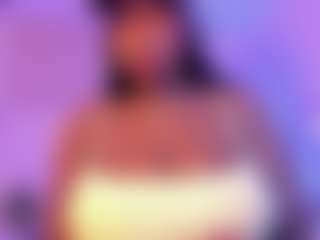 Cinnamoon-Natural Boobs's Live Sex Cam Show