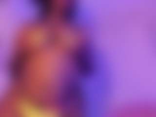 Cinnamoon-Natural Boobs's Live Sex Cam Show