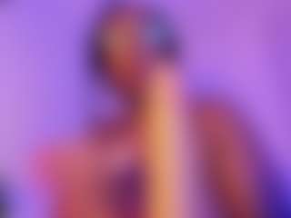 Cinnamoon-Natural Boobs's Live Sex Cam Show
