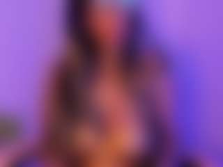 Live cam show with Cinnamoon-Natural Boobs - Public Black on Camsoda