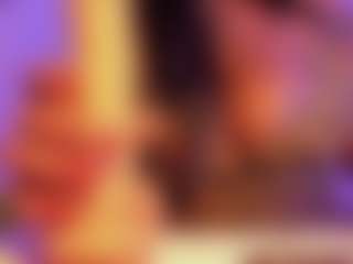 Cinnamoon-Natural Boobs's Live Sex Cam Show