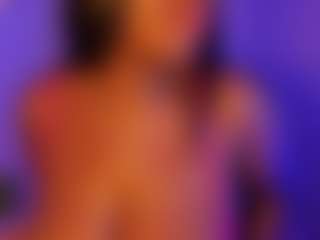 Cinnamoon-Natural Boobs's Live Sex Cam Show