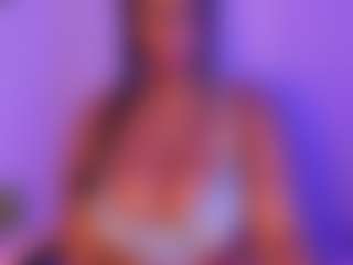 NaturalEbony's Live Sex Cam Show