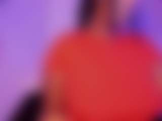 Эротическая трансляция с NaturalEbony — Striptease на Camsoda