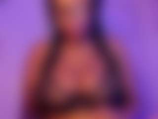Live cam show with NaturalEbony - BBW Ebony on CamClone