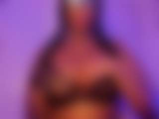 Live cam show with NaturalEbony - Ebony Shaved Pussy on Camsoda