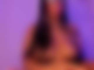 Live cam show with NaturalEbony - Brown Eyes Ebony on Gym Cam Girls