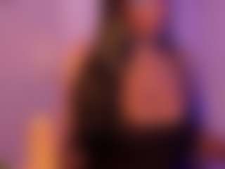 Live cam show with NaturalEbony - Strip Ebony on Cam Slut | colombia