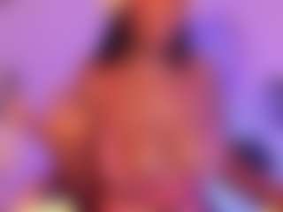 Live cam show with NaturalEbony - Black Squirt on TeamSkeetLive
