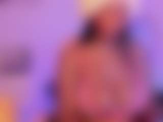 Live cam show with NaturalEbony - Toys on camtv