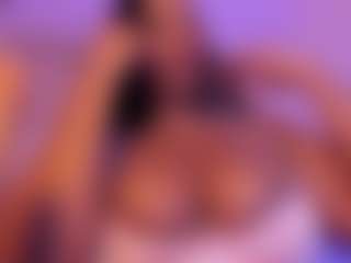 Live cam show with NaturalEbony - Public on mypornchat.com