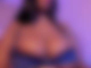 Live cam show with NaturalEbony - Brown Eyes Black on slutload