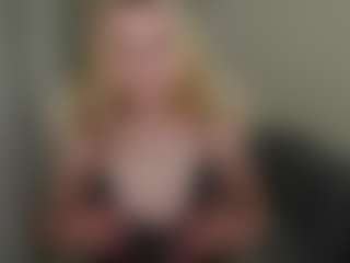 glossybabe's Live Sex Cam Show
