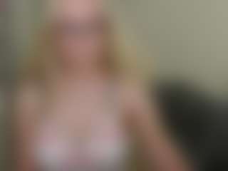 glossybabe's Live Sex Cam Show