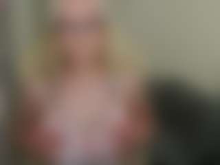glossybabe's Live Sex Cam Show