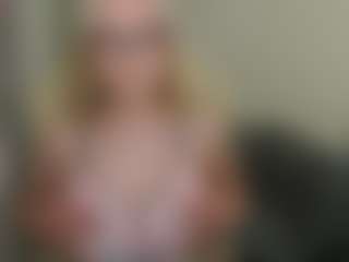 glossybabe's Live Sex Cam Show
