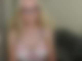 glossybabe's Live Sex Cam Show
