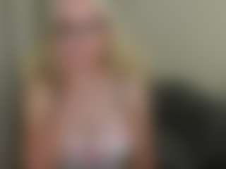 glossybabe's Live Sex Cam Show