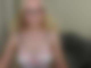 glossybabe's Live Sex Cam Show