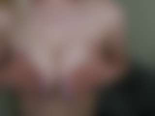 glossybabe's Live Sex Cam Show