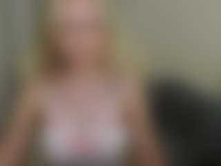 glossybabe's Live Sex Cam Show