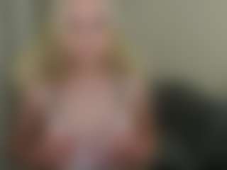 glossybabe's Live Sex Cam Show