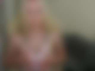 glossybabe's Live Sex Cam Show
