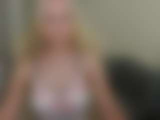 glossybabe's Live Sex Cam Show