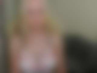 glossybabe's Live Sex Cam Show
