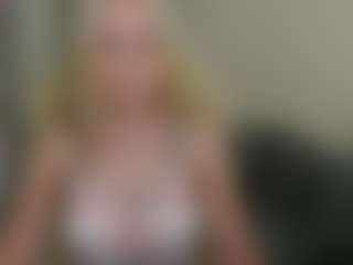 glossybabe's Live Sex Cam Show