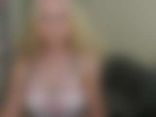 glossybabe's Live Sex Cam Show