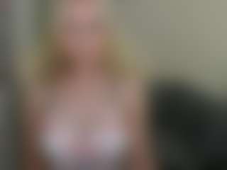 glossybabe's Live Sex Cam Show