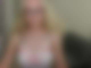 glossybabe's Live Sex Cam Show