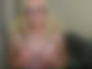 glossybabe's Live Sex Cam Show